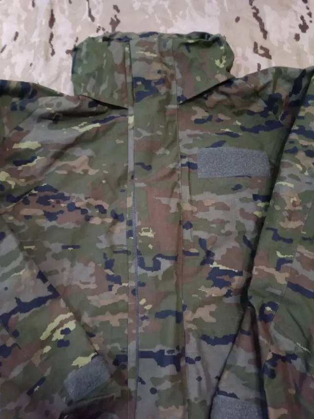 Intemperie Gorerex Ejercito talla 4