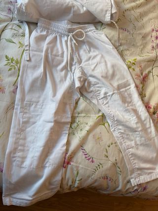 Kimono Karate Decathlon 120cm + Cinturón