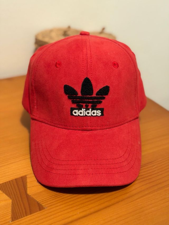 Gorra Adidas Roja Negra