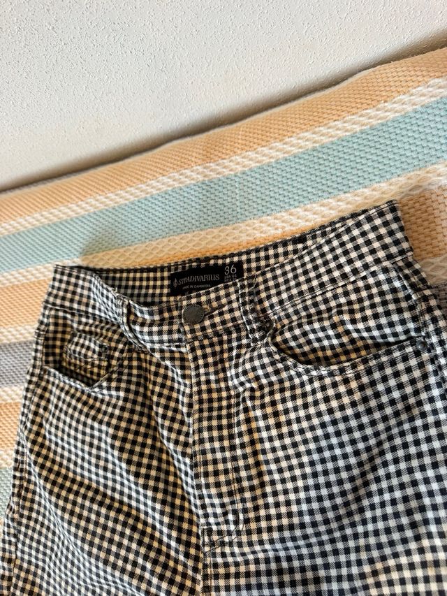 Pantalones cuadros blanco y negro