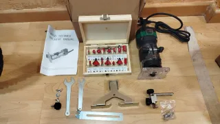 Fresadora 800W Velocidad Regulable + 15 Fresas