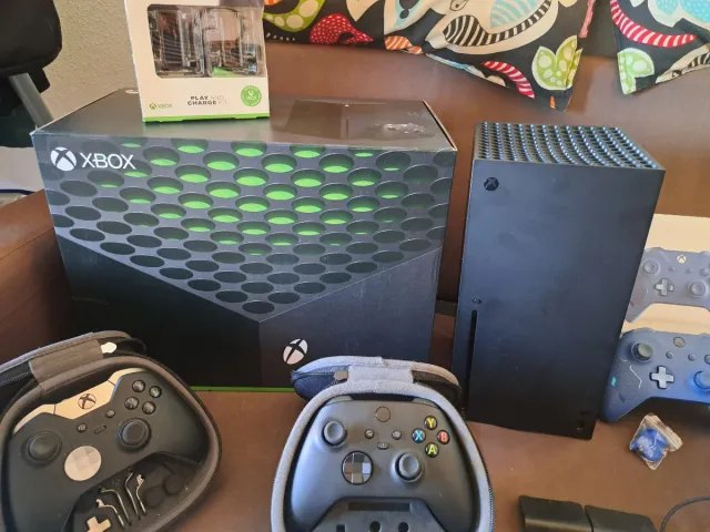 Xbox Series X 1TB Negra