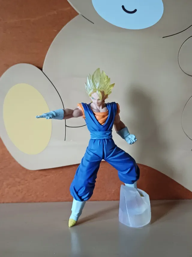 Vegito Gashapon Action Figure Dragon Ball