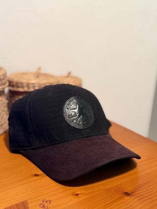 Gorra Vans Negra y Morada