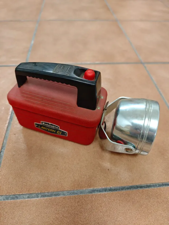 Linterna antigua Columbia Lantern 61