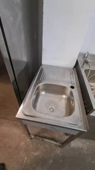 Fregadero de acero inoxidable