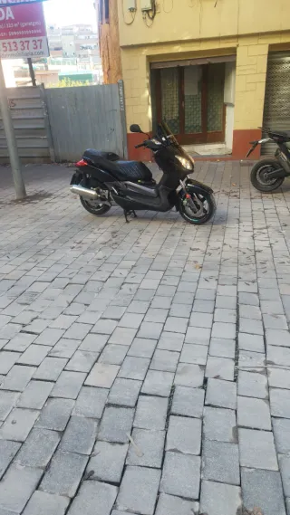 Yamaha Xmax 125i 2006 Etiqueta C