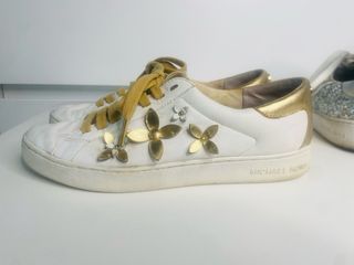 Zapatillas Michael Kors doradas y blancas T39