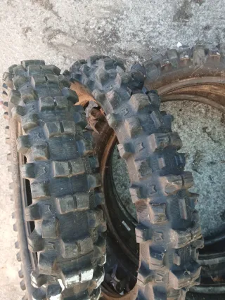 Neumáticos Cross Star 5 120/110/90-19