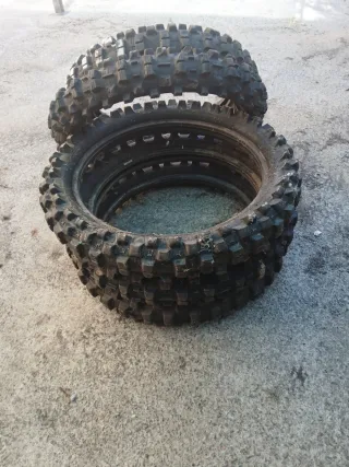 Neumáticos Cross Star 5 120/110/90-19