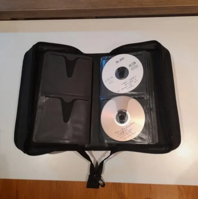 Organizador de CDs y DVDs