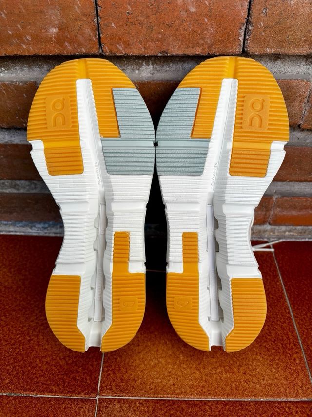 Zapatillas On Cloudnova Form2  ¡¡URGE!!