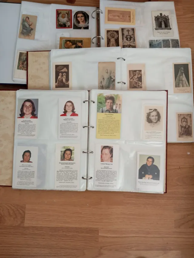 Álbumes religiosos antiguos