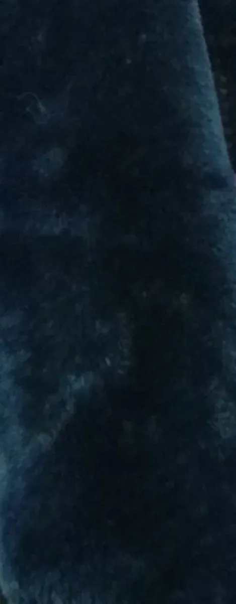 ABRIGO VERDE DE ANTE, PELO Y PUNTO