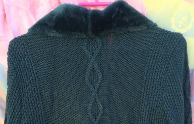 ABRIGO VERDE DE ANTE, PELO Y PUNTO