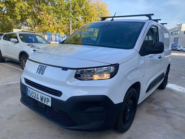 FIAT Doblò 2024 3 plazas iva incluido en precio