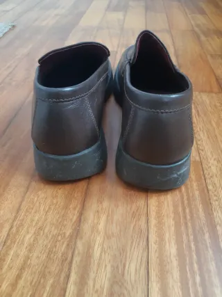 Zapatos de piel para caballero marrones