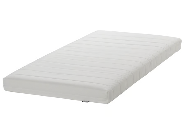 Litera VITVAL Ikea con colchones