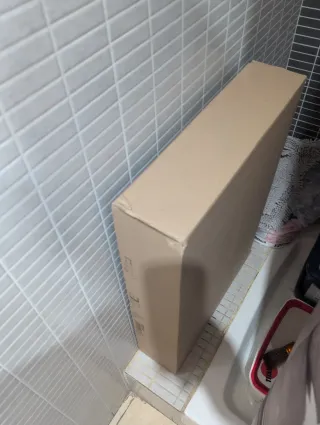 Mesita de noche 2 cajones madera y blanco