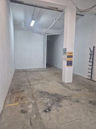 Local comercial en alquiler en Zona Concordia en Burjassot