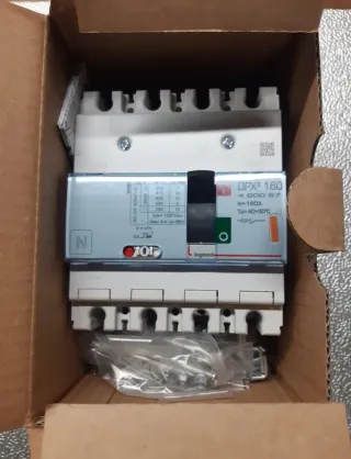 Interruptor Automático Legrand 4 200 57