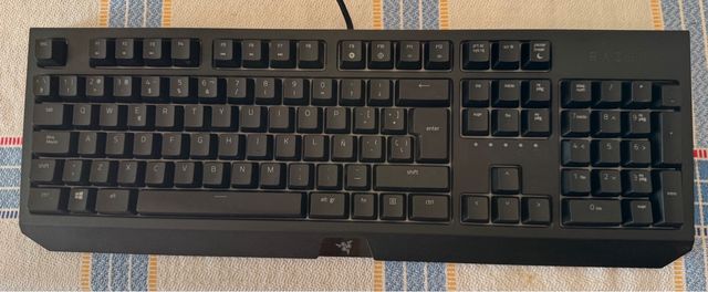 Teclado Mecánico Razer Blackwidow RGB