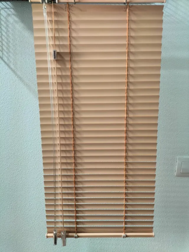 Persiana veneciana Bandalux rosa/salmón