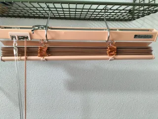 Persiana veneciana Bandalux rosa/salmón