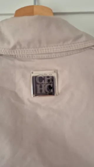 Gabardina Carolina Herrera Beige