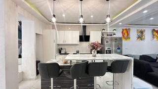 Chalet en venta en Alginet