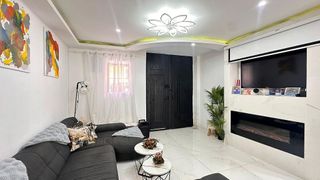 Chalet en venta en Alginet