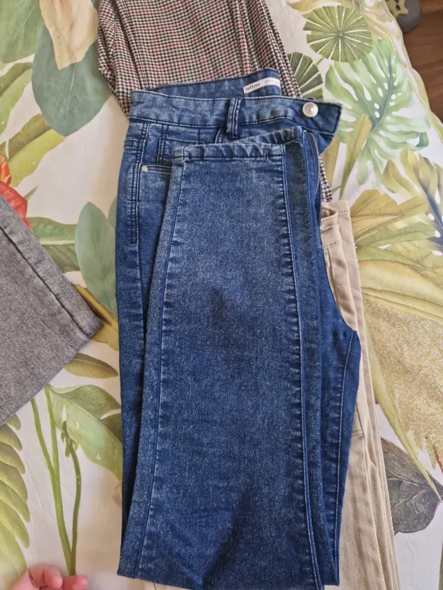 Pack 4 pantalones: beige, azul, gris, cuadros