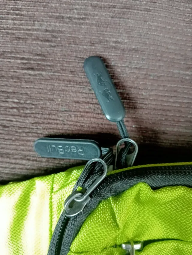 Riñonera Red Bull Athletes Only