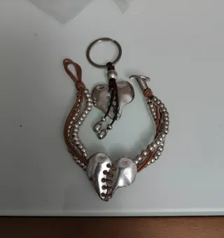 Conjunto Llavero y Pulsera Corazón