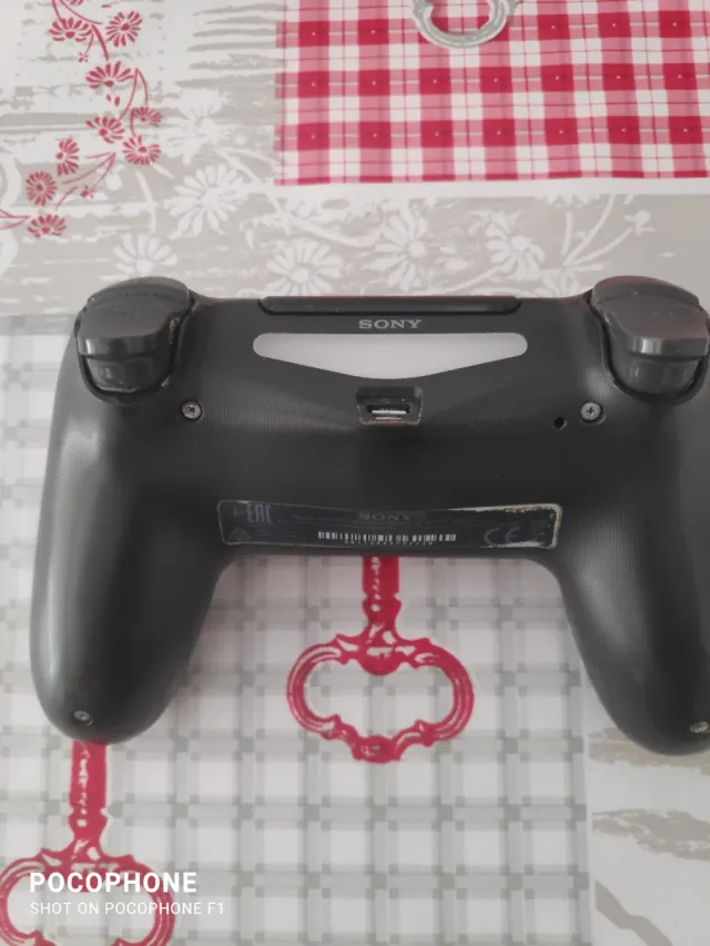 Mando PlayStation 4 (PS4) Negro