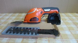 BLACK+DECKER GSL700Qw 7.2V Cortasetos