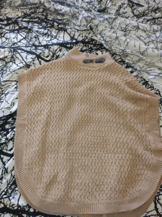 Poncho Beige Talla Única
