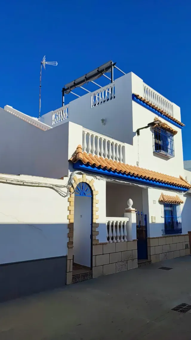 Pintura Blanca y Amarilla