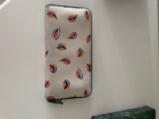 Monedero Bimba y Lola estampado labios