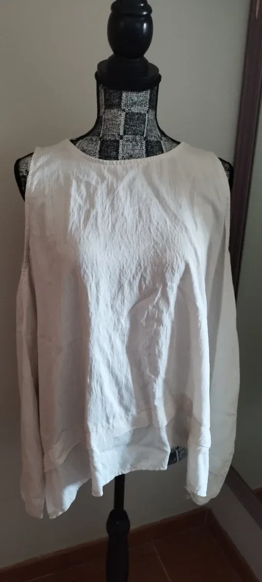 Top sin mangas lino beige talla M