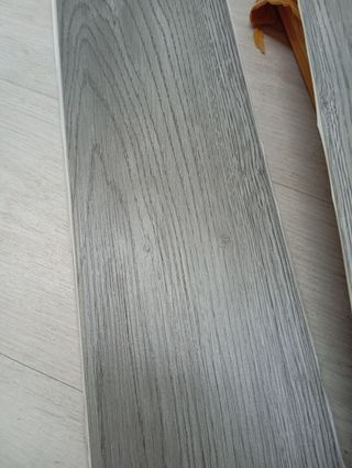 Baldosas PVC Gris Autoadhesivas