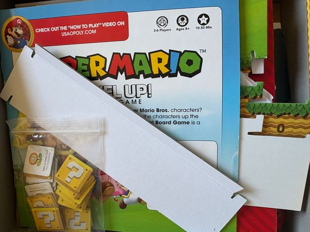 Super Mario Level Up Boardgame