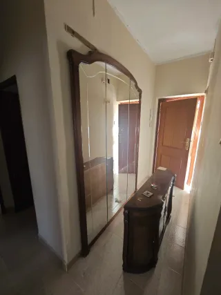 Mueble recibidor y espejo madera