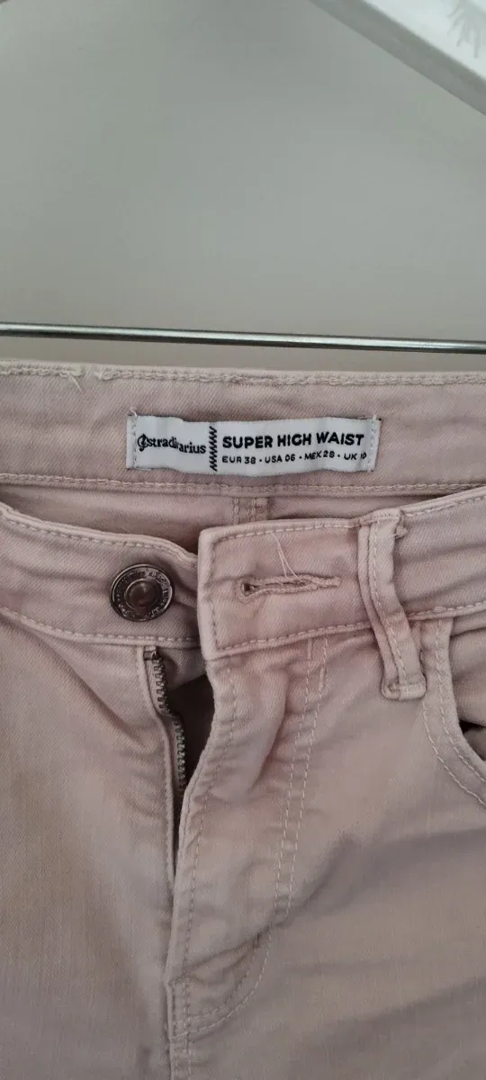 Tejanos rosas desgastados