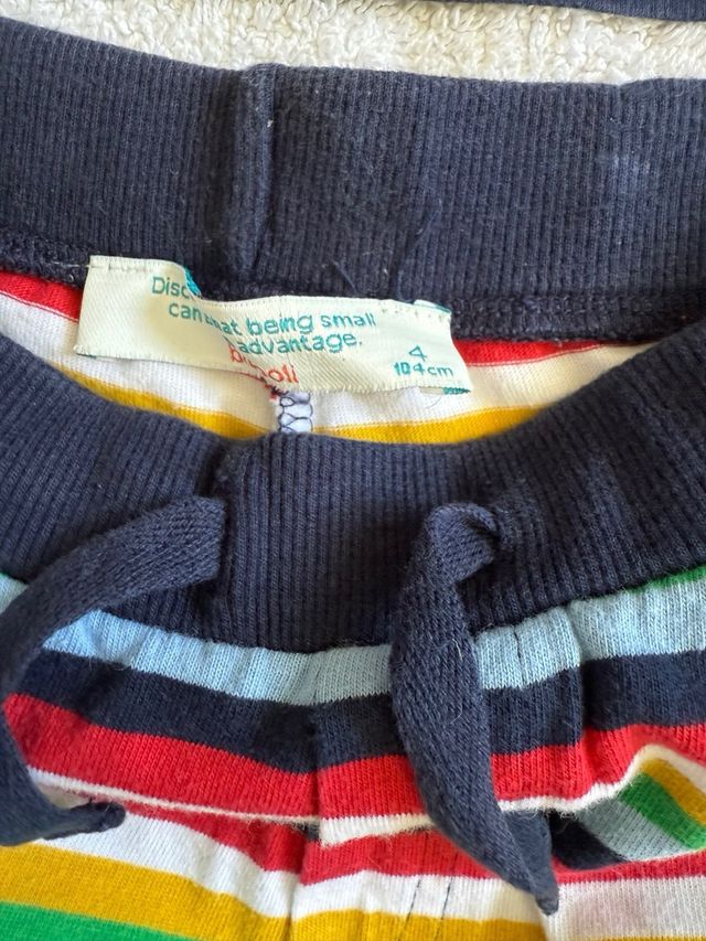 Conjunto Boboli T4 Camiseta y Pantalón Corto