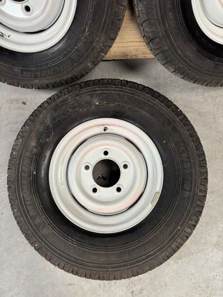 Llantas y Neumáticos Land Rover Defender