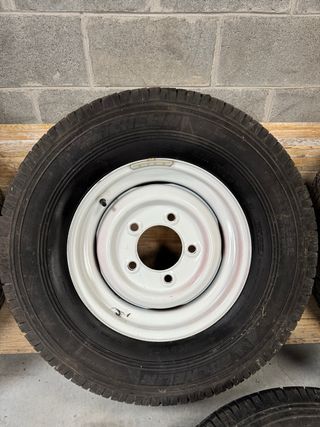 Llantas y Neumáticos Land Rover Defender