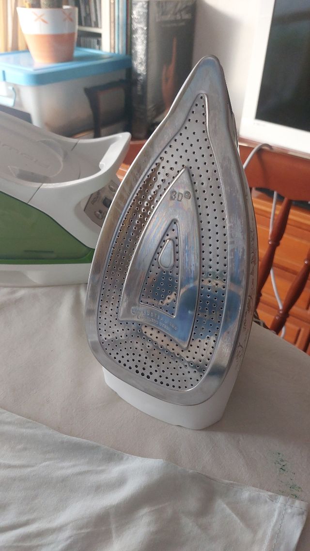 Plancha compact Rowenta