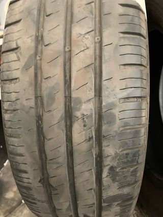 Neumáticos Hankook 215/65R16 109/107T