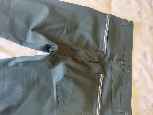 Pantalón verde Morgan